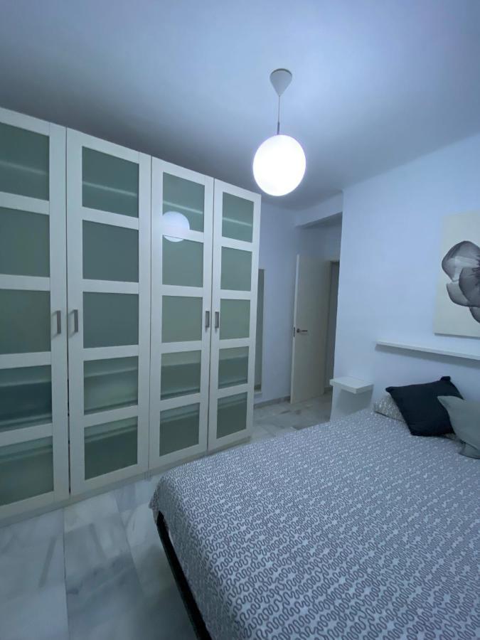סביליה Beautiful Apartment In Historic City Center מראה חיצוני תמונה